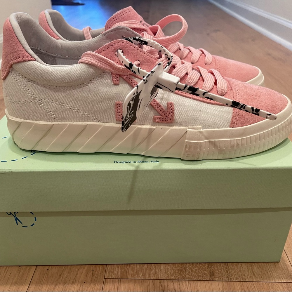 OFF-WHITE Women’s Low Vulcanized Canvas/Suede Sneakers